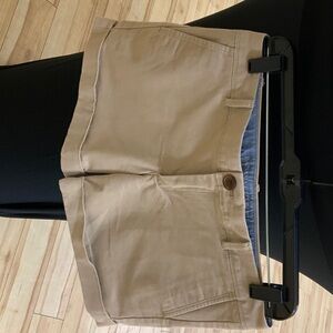 Banana Republic Women's Beige Shorts